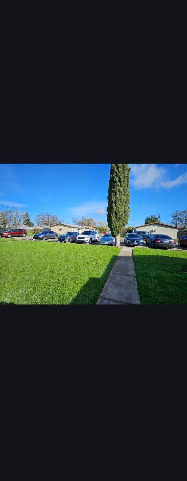Building Photo - 2700 29th Ave