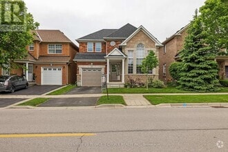 Building Photo - 2490 Valleyridge Dr
