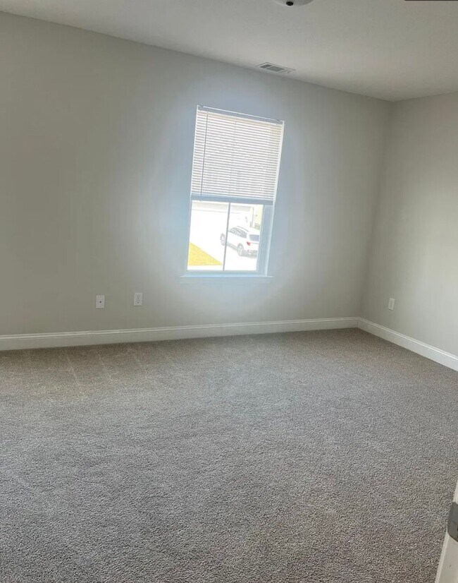 Foto del edificio - Charming home located in Hinesville