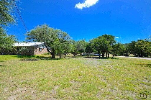 Foto del edificio - Nice Country living!