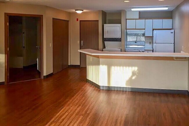 Foto del edificio - RIVERS EDGE RESIDENCES