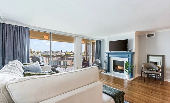 Foto del edificio - Luxurious Beverly Hills Penthouse Condo wi...