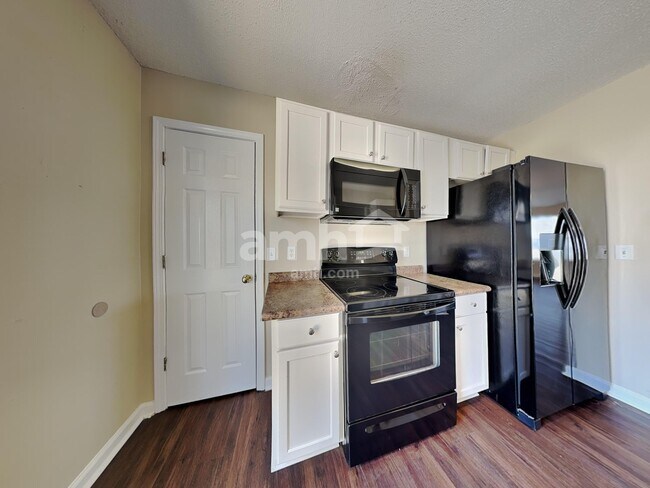 Building Photo - 103 Tripmont Ct