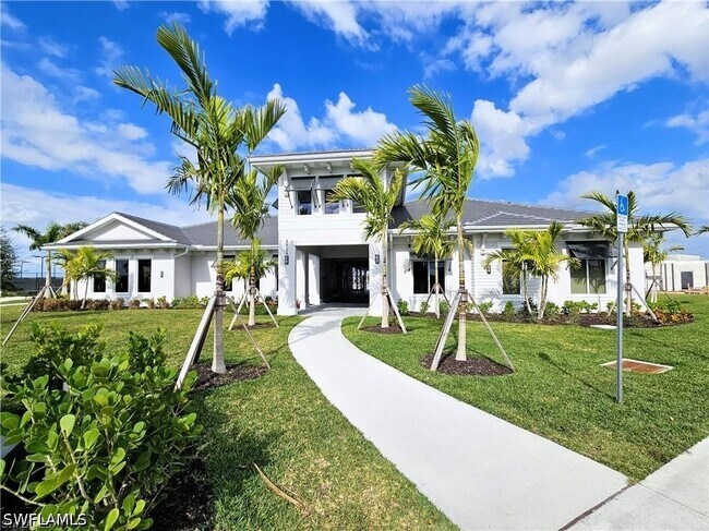 Foto del edificio - 5749 Double Eagle Cir