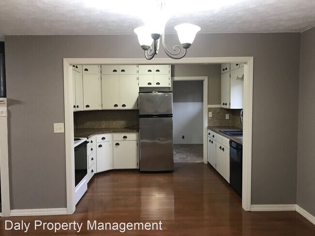 Building Photo - 3 br, 1 bath House - 4958 Fort Kearney Rd