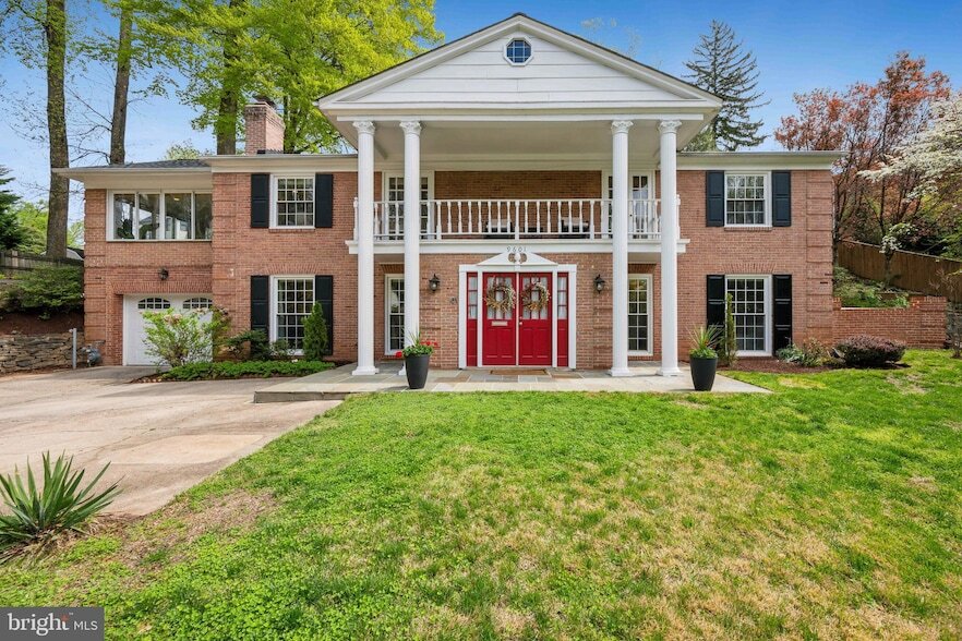 Foto principal - 9601 Barroll Ln