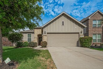 Building Photo - 5327 Silver Ledge Dr