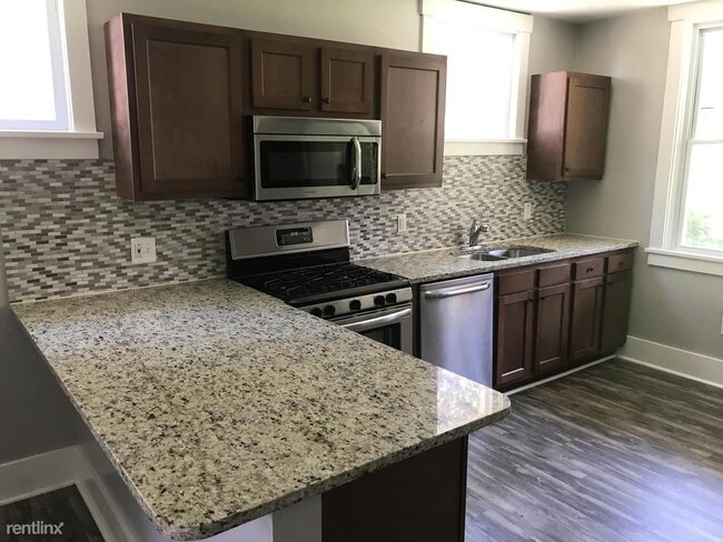 Foto del edificio - 4 br, 2 bath House - 21 Beltzhoover Ave