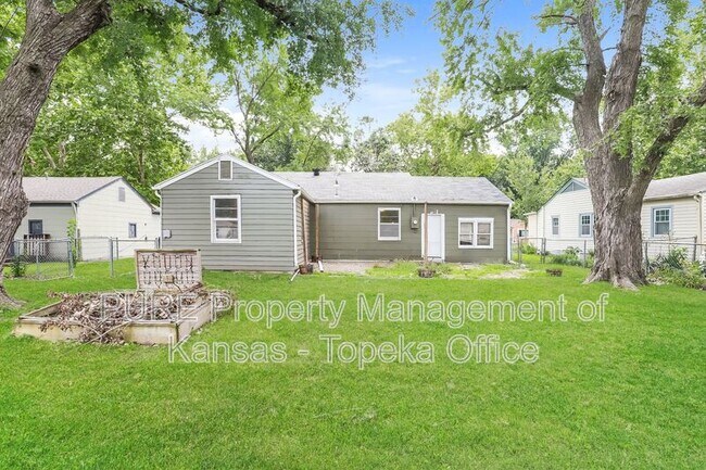Foto del edificio - 2416 SW 25th Dr