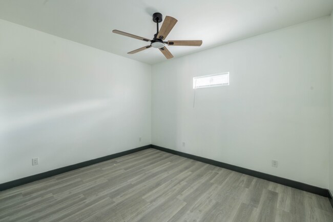 Foto del edificio - 3925 Verdugo Ln