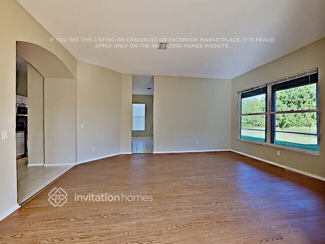 Foto del edificio - 5045 Sturbridge Ct