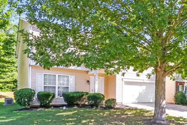 Building Photo - 16105 Long Talon Way