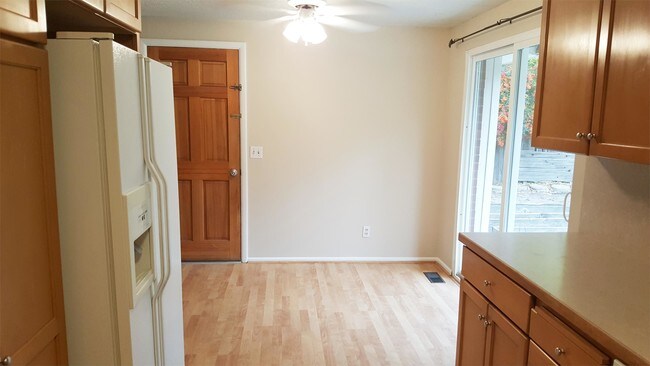 Foto del edificio - 1230 6200 S