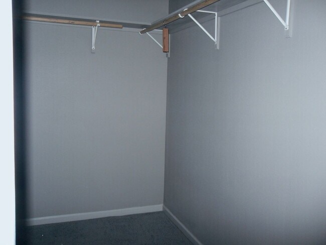 Foto del edificio - 226 S Planer Mill Rd