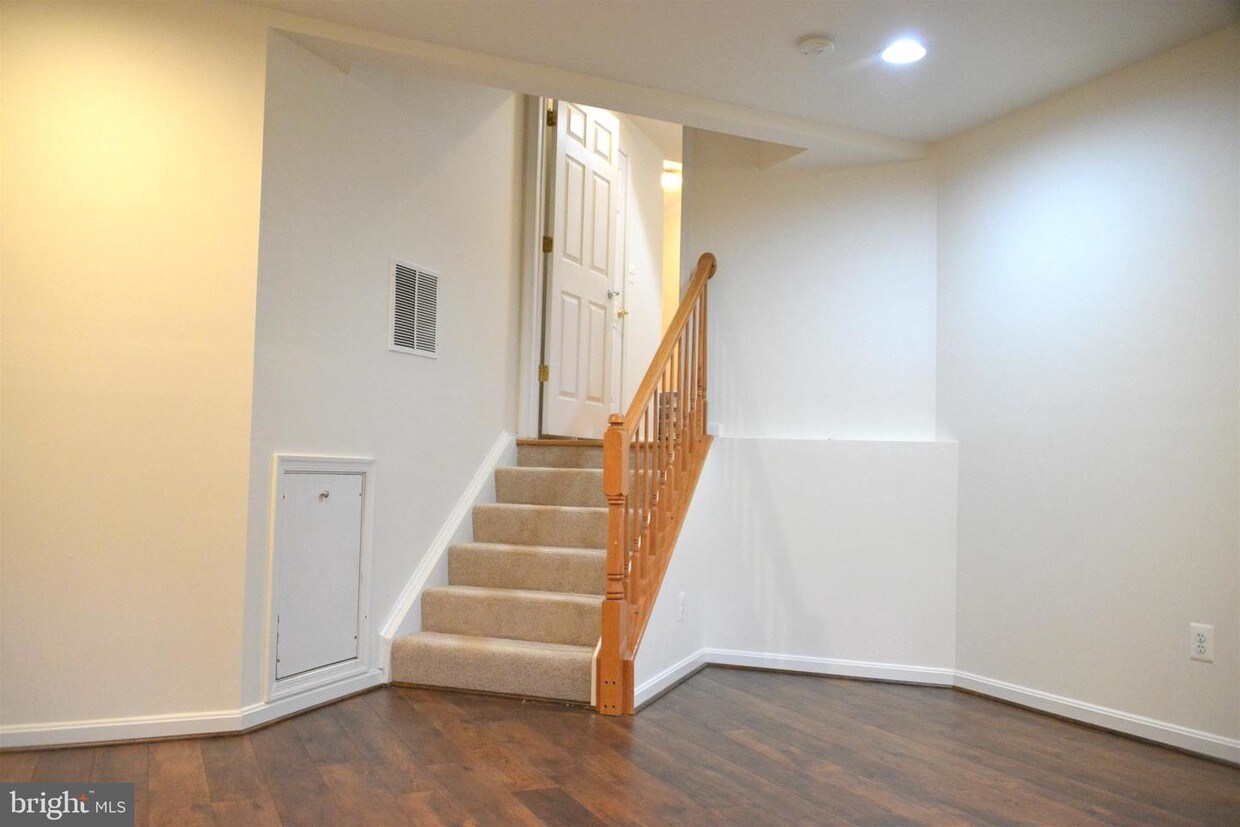 Foto principal - 7555 Grey Goose Way