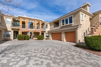 Building Photo - 10600 Amber Ridge Dr