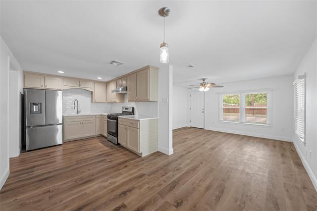 Building Photo - 1720 Bagby Ave