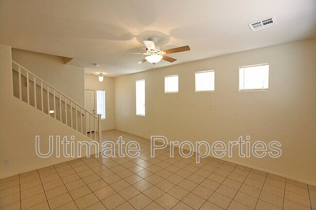 Building Photo - 17618 W Mandalay Ln