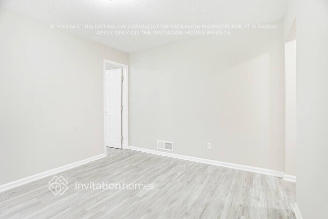 Foto del edificio - 3086 Tolbert Dr
