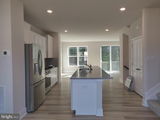 Building Photo - 2766 Bridgewater Dr