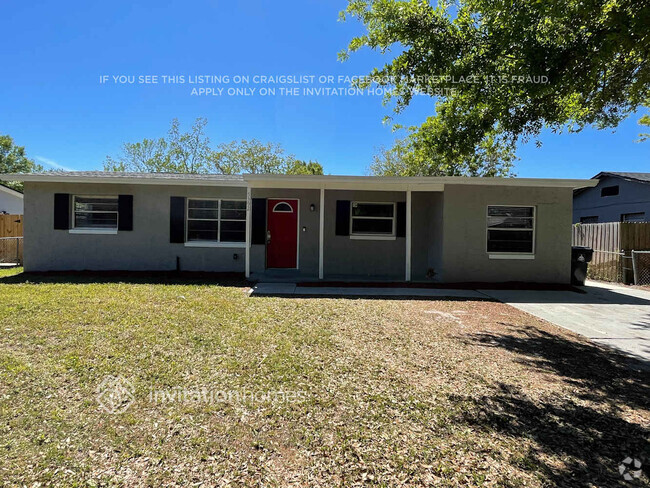 Building Photo - 5392 Lily St