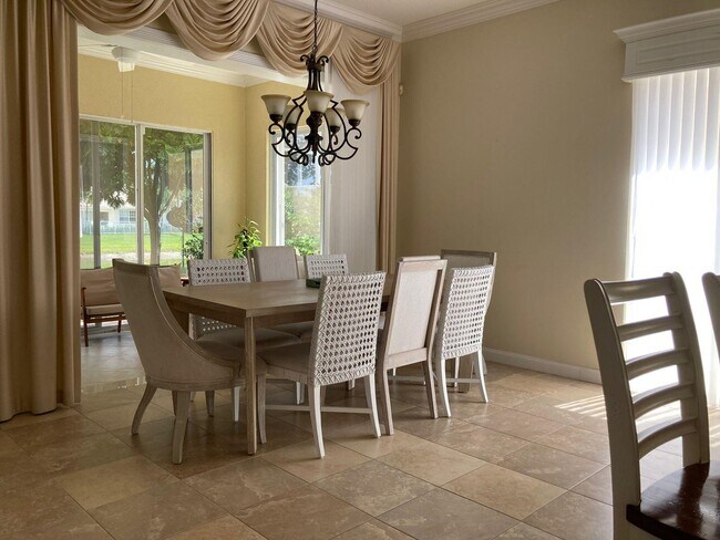 Foto del edificio - 8251 Tobago Ln