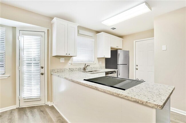 Building Photo - 116 Black Oak Ct