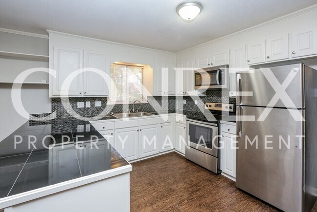 Building Photo - Beautiful Home in Pearl!