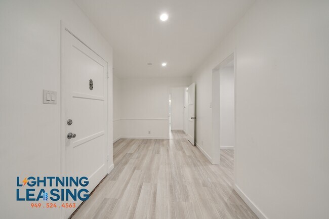 Foto del edificio - 1363 1/2 Hauser Blvd-4D