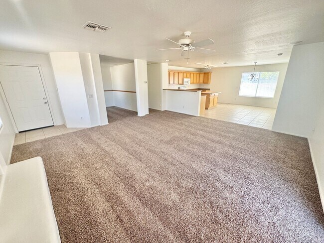 Foto del edificio - 2106 W Alta Vista Rd