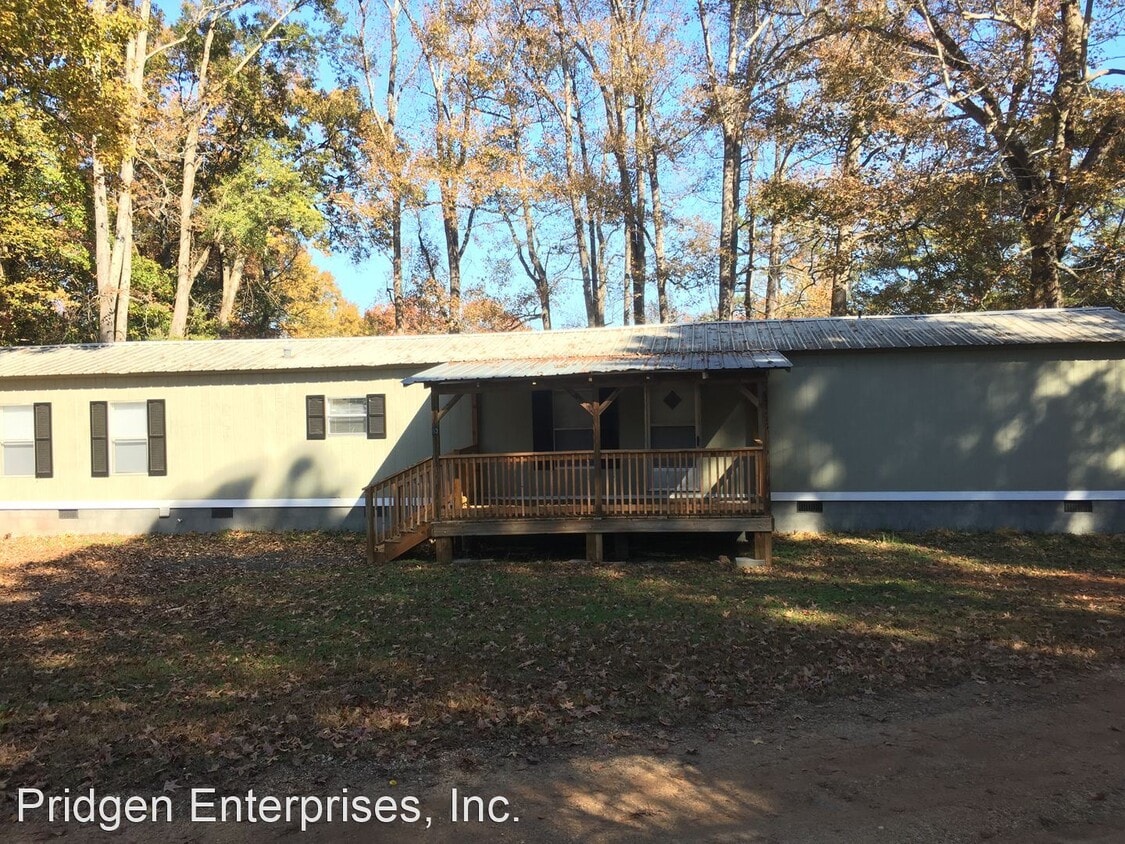 Primary Photo - 3 br, 2 bath House - 63 Grady Lane