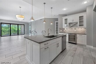 Building Photo - 16374 Viansa Wy