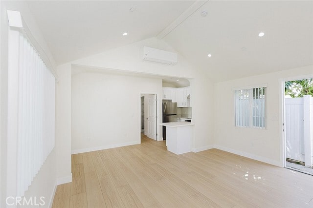 Foto del edificio - 6516 Beck Ave