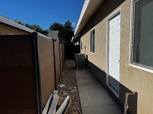 Photo - 282 E 2nd St House