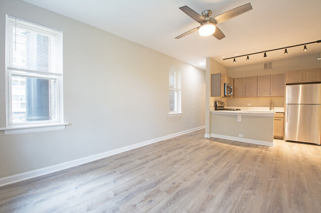 Foto del edificio - 432 W Belmont Ave