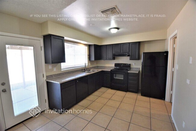 Foto del edificio - 2340 W Portobello Ave