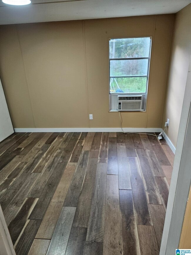 Building Photo - 10 Coosa Cv Ln