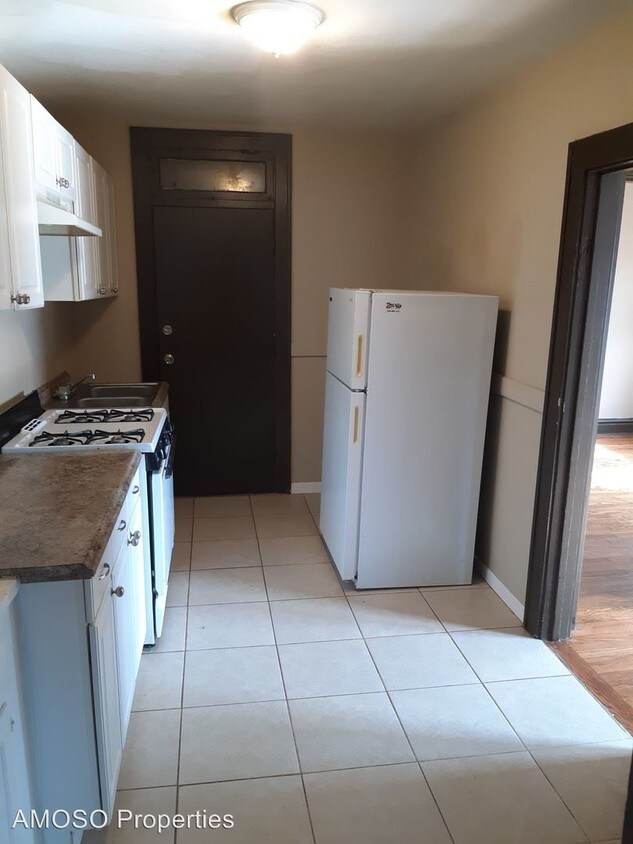 Foto principal - 415-423 Holly Hills Ave