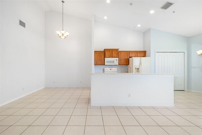 Photo - 905 Fairwaycove Ln Apartment