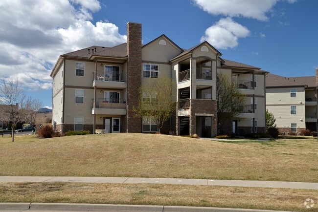 Building Photo - 4905 Lucerne Ave