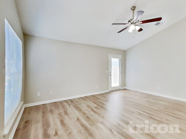 Building Photo - 257 Double Eagle Cir