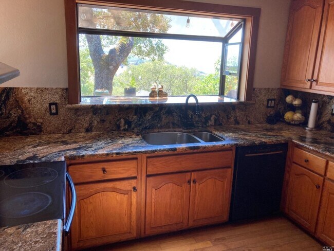 Building Photo - 58 Juniper Dr