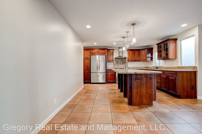 Building Photo - 2 br, 2 bath House - 4308 N. 79th Street