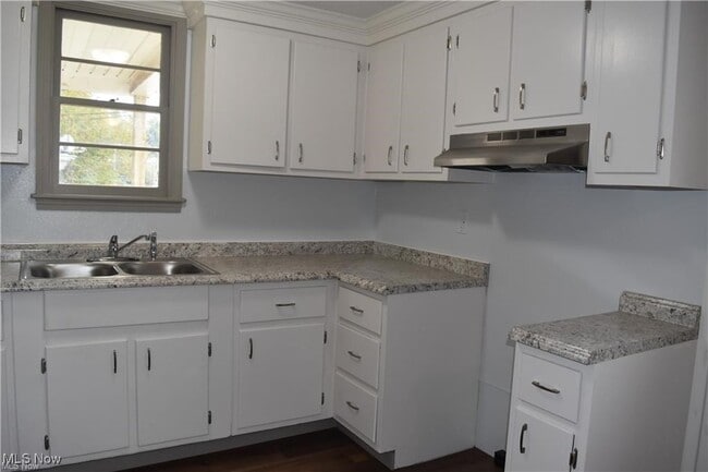 Foto del edificio - 205 McFadden St