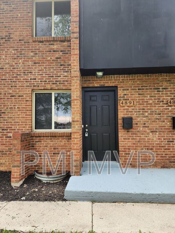 Foto del edificio - 4891 Nugent Dr