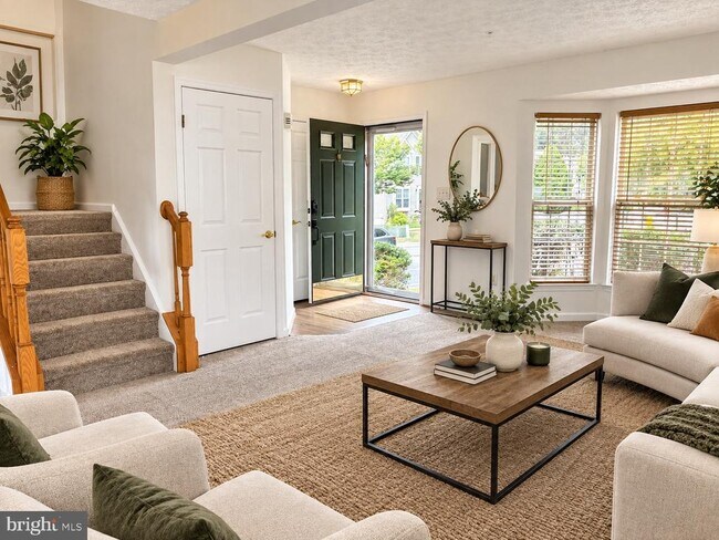 Foto del edificio - 8720 Thornbrook Dr