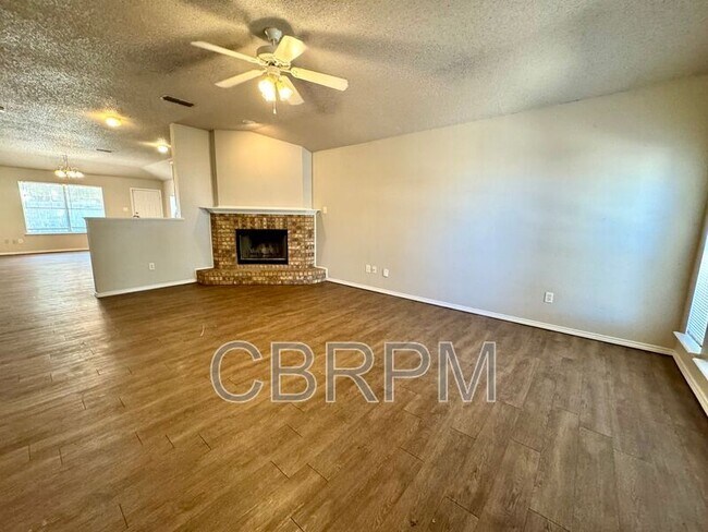 Building Photo - 1609 76th St