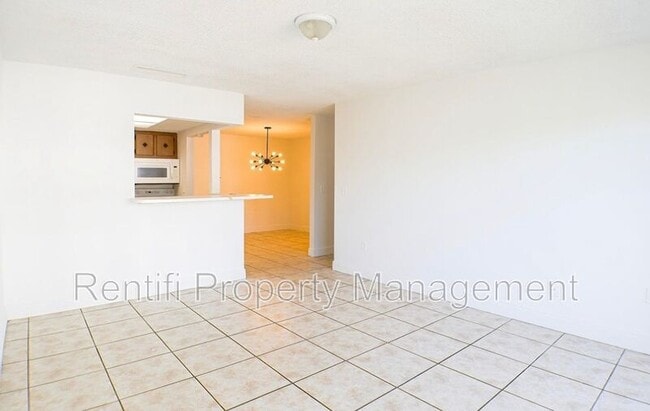 Photo - 3706 Broadway Apartment