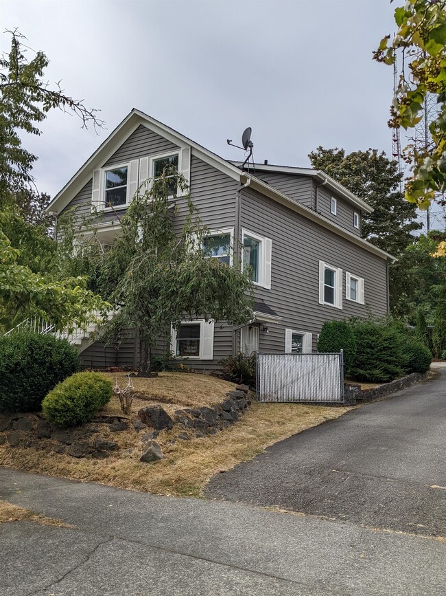 Photo - 1631 21st Ave House