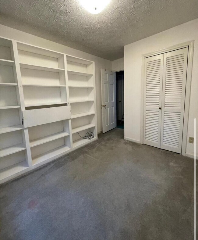 Foto del edificio - 485 Woodland Ct SE